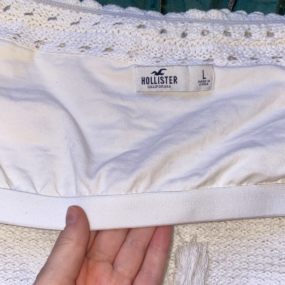 Hollister crochet off the shoulder top size large - Picture 4 of 7